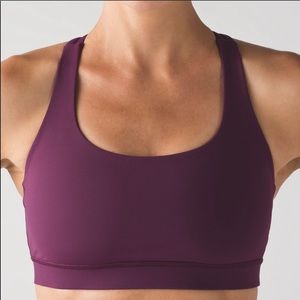 LULULEMON ENERGY BRA SIZE 4